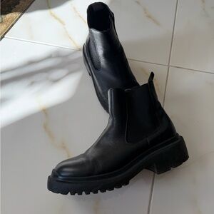 Blondo Waterproof Black Boots